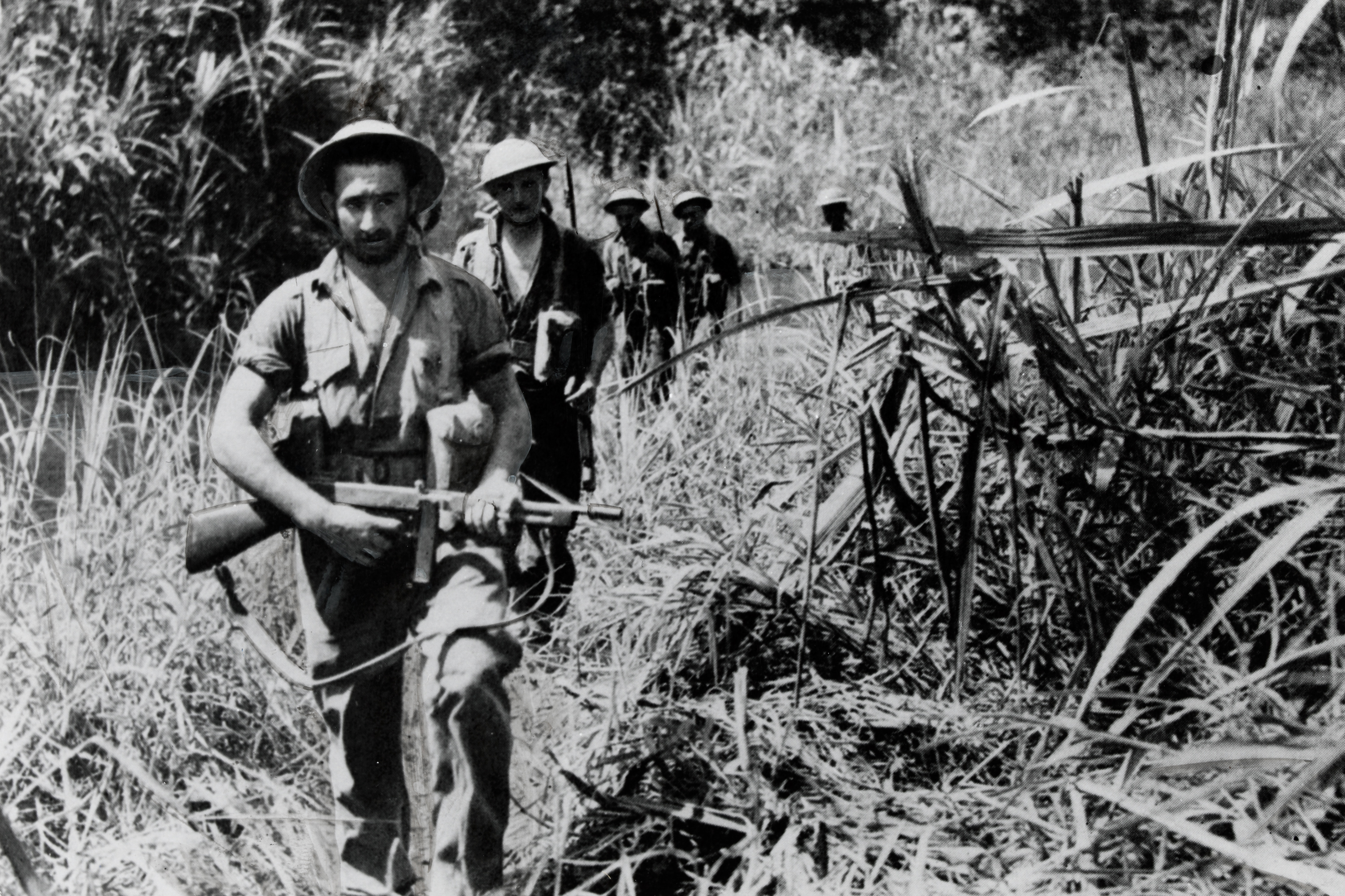 Explore all battle studies block - Australian soldiers in New Guinea WW2